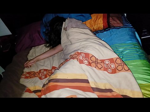 ❤️ Semeordea bere amaorde gazteari errieta egiten dio lo egiten duen bitartean. ❤❌ Porno %eu.techkoala.topan