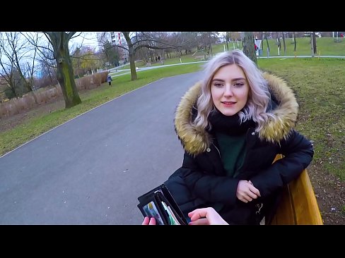❤️ Ezezagun baten esperma beroa irensten du diruaren truke - Eva Elfie-k parkean putz egin du ❤❌ Porno %eu.techkoala.topan